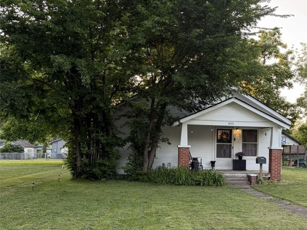 405 S Thompson Street , Vinita, OK 74301