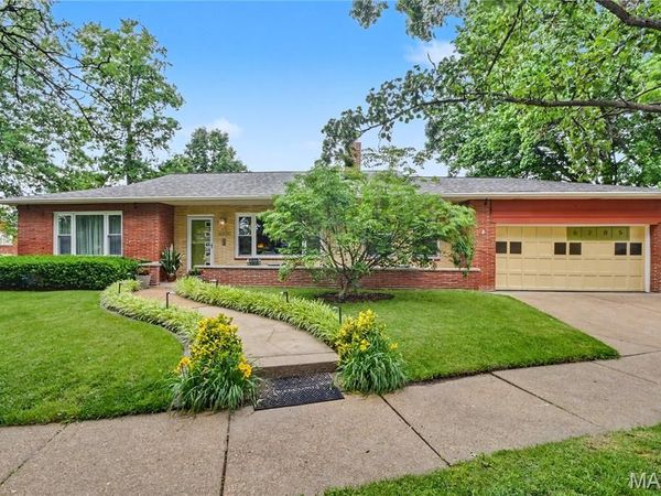 6205 Clifton Avenue , St Louis, MO 63109