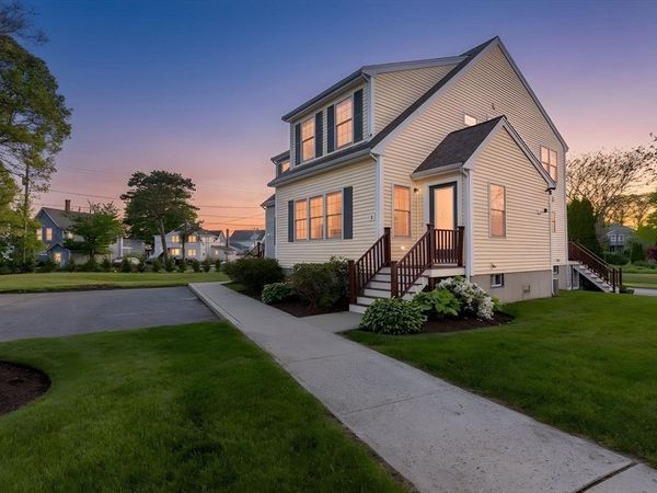 3 Carleton Street, Unit 3, Wareham, MA 02558