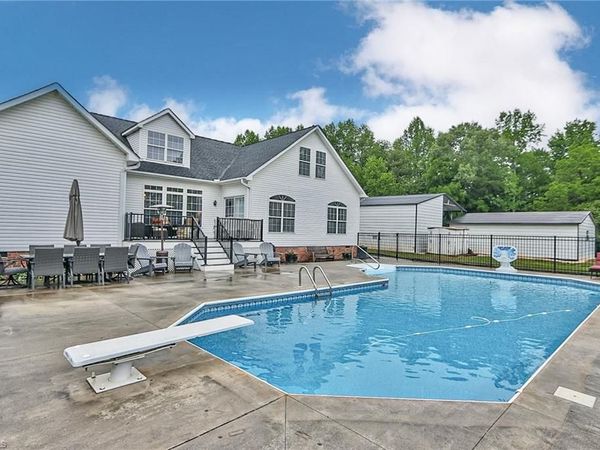 3127 Yorkshire Lane, Boonville, NC 27011