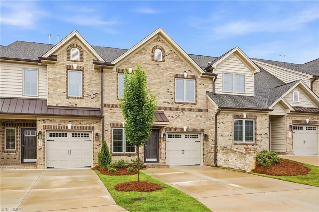 4737 Willowstone Drive, High Point, NC 27265 Main Photo