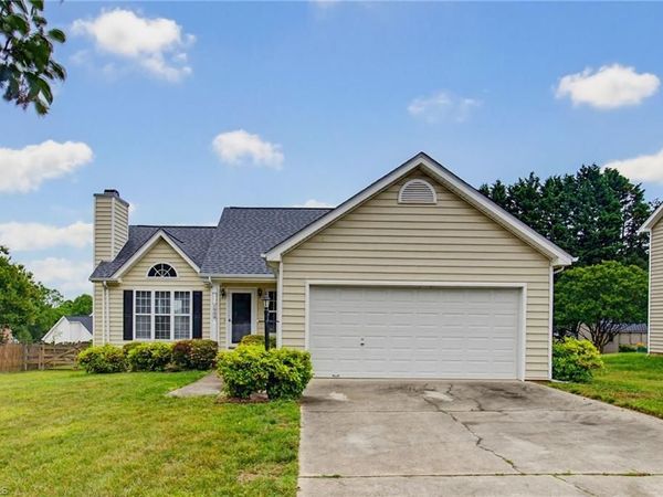 1509 Squires Lane , Kernersville, NC 27284