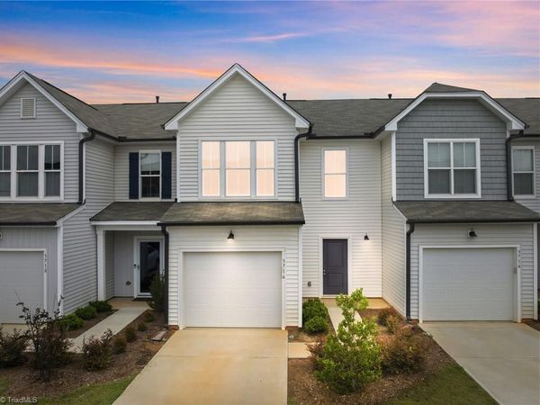 3716 Feltham Lane , Jamestown, NC 27282