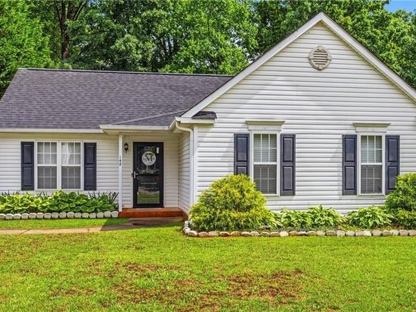 148 Fraizer Creek Road , Winston-Salem, NC 27105
