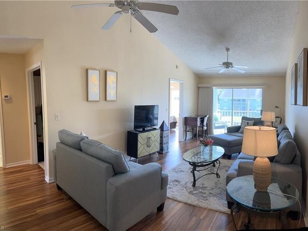 185 Grand Oaks WAY , Unit R204, NAPLES, FL 34110