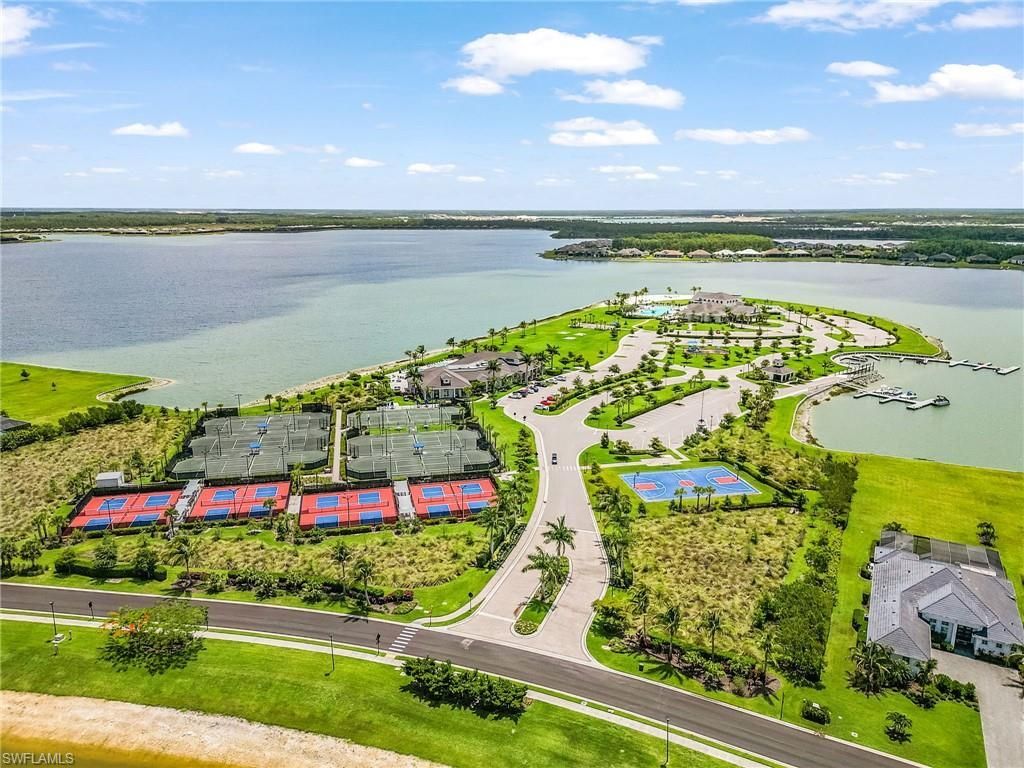 18661 Wildblue Blvd, Fort Myers, FL 33913 Photo