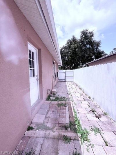 3586 Seagrape Ave, Naples, FL 34104 Photo
