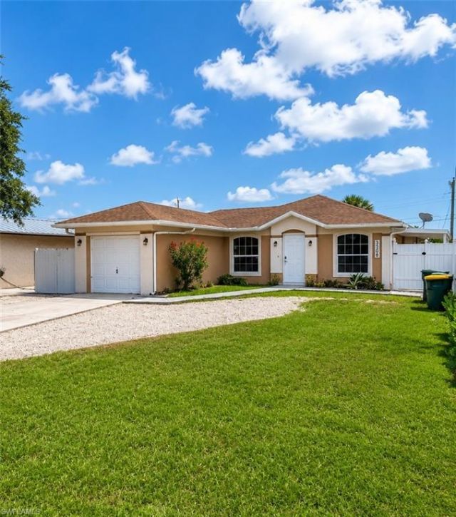 3586 Seagrape Ave, Naples, FL 34104 Photo
