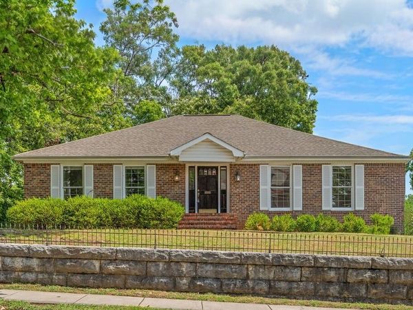 300 Forest Ave , Chattanooga, TN 37405