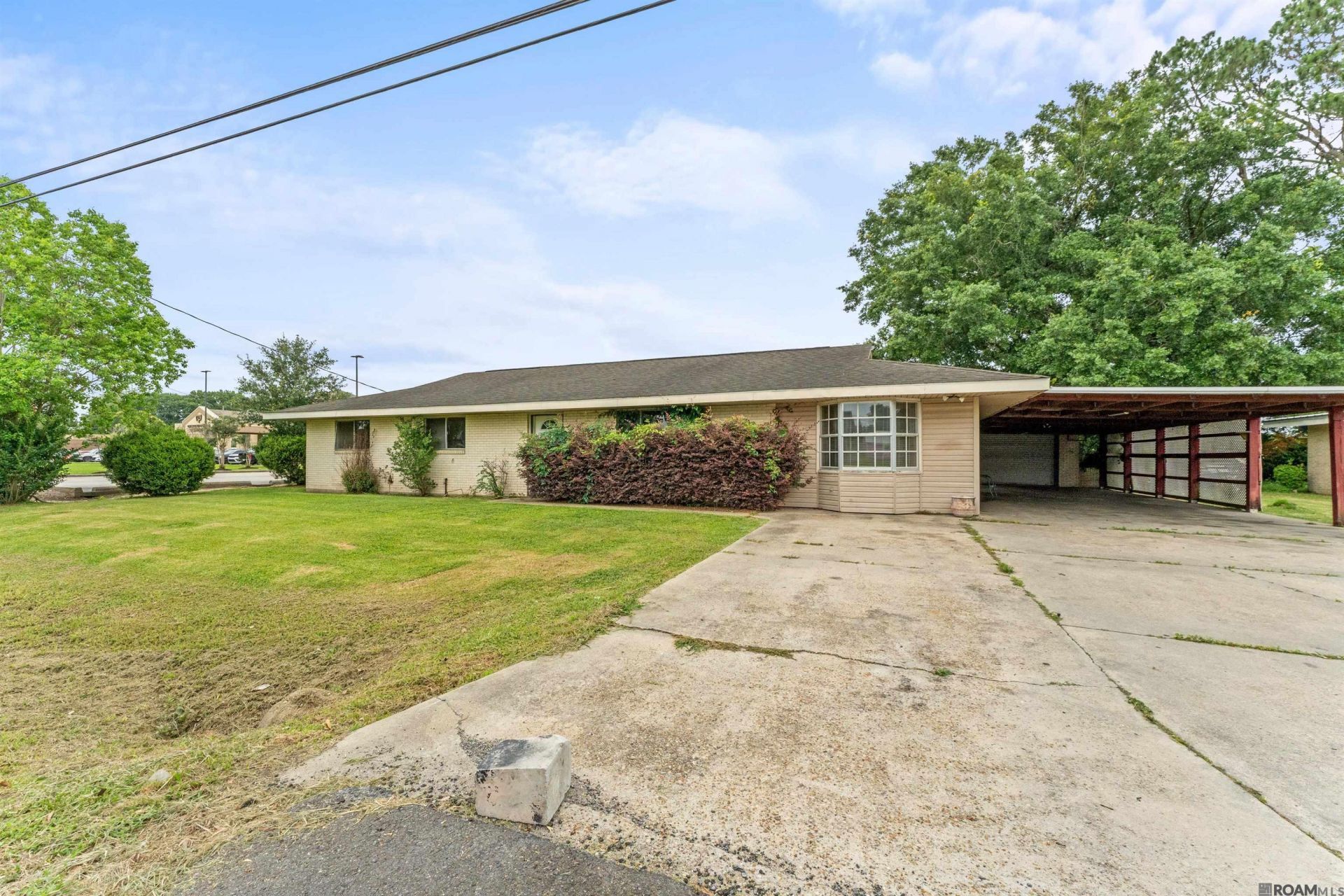 403 Vatican Dr, Donaldsonville, LA 70346 Main Photo