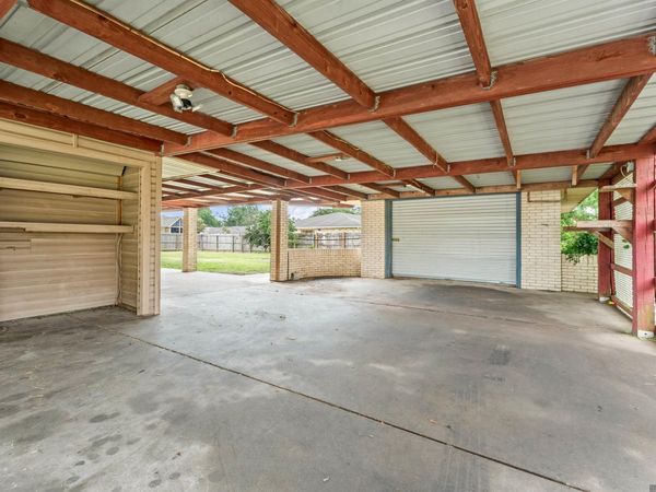403 Vatican Dr, Donaldsonville, LA 70346