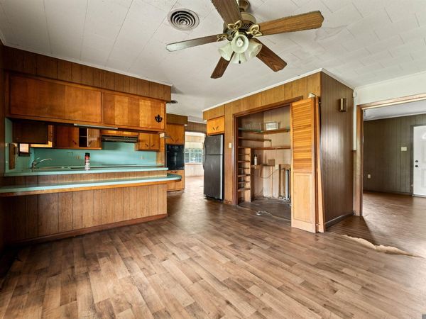403 Vatican Dr, Donaldsonville, LA 70346