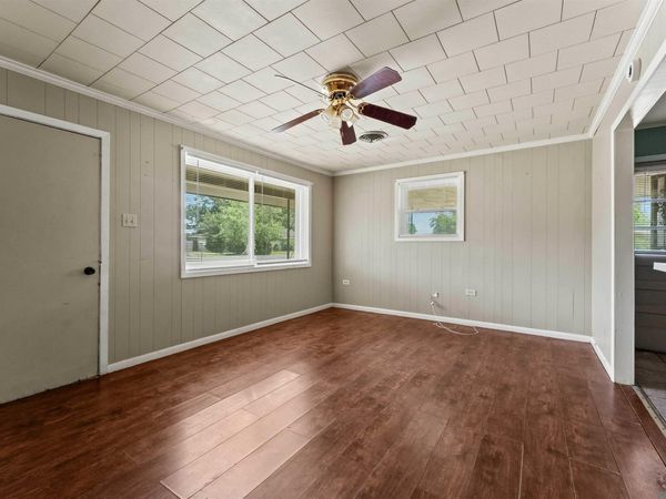 314 Vatican Dr, Donaldsonville, LA 70346