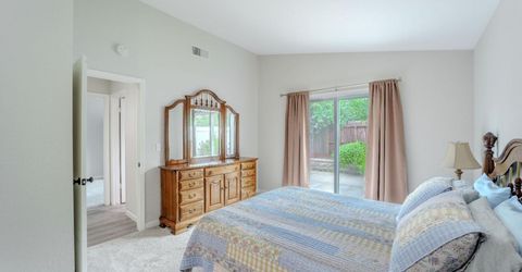 7044 Plume Way, Elk Grove, CA 95758 Photo