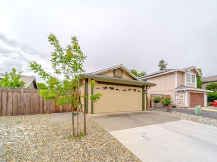 7044 Plume Way, Elk Grove, CA 95758 Photo