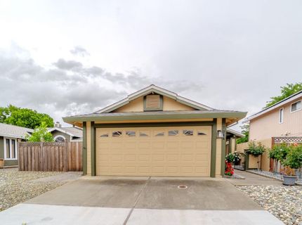 7044 Plume Way, Elk Grove, CA 95758 Photo