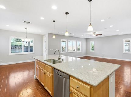 1472 Bicker Cir, Folsom, CA 95630 Photo