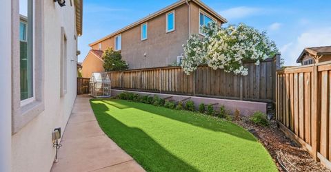 1472 Bicker Cir, Folsom, CA 95630 Photo