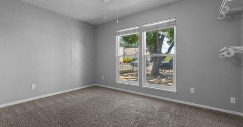 3108 Hogarth Dr, Sacramento, CA 95827 Photo
