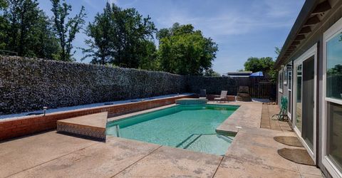 3108 Hogarth Dr, Sacramento, CA 95827 Photo