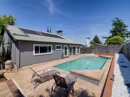 3108 Hogarth Dr, Sacramento, CA 95827 Photo