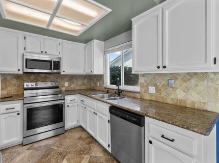 3108 Hogarth Dr, Sacramento, CA 95827 Photo