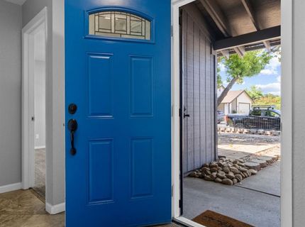 3108 Hogarth Dr, Sacramento, CA 95827 Photo