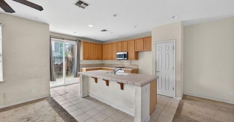 1886 Mammoth Way, Sacramento, CA 95834 Photo