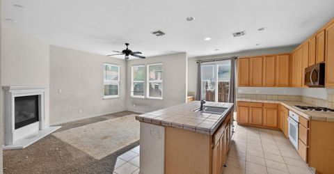 1886 Mammoth Way, Sacramento, CA 95834 Photo