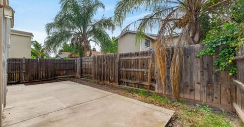 1886 Mammoth Way, Sacramento, CA 95834 Photo
