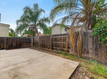 1886 Mammoth Way, Sacramento, CA 95834 Photo
