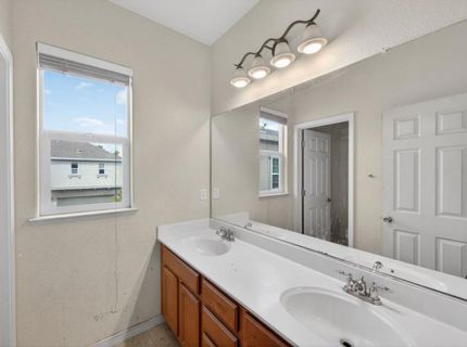 1886 Mammoth Way, Sacramento, CA 95834 Photo