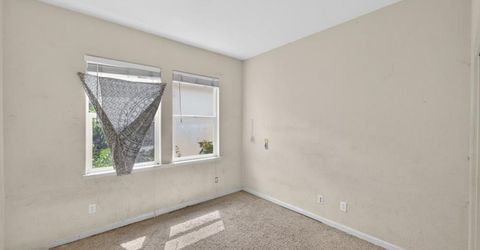 1886 Mammoth Way, Sacramento, CA 95834 Photo