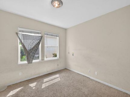1886 Mammoth Way, Sacramento, CA 95834 Photo