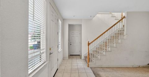 1886 Mammoth Way, Sacramento, CA 95834 Photo