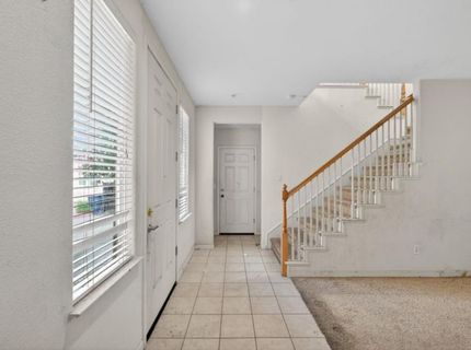 1886 Mammoth Way, Sacramento, CA 95834 Photo