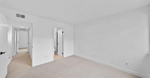 5034 Greenberry Dr, Sacramento, CA 95841 Photo