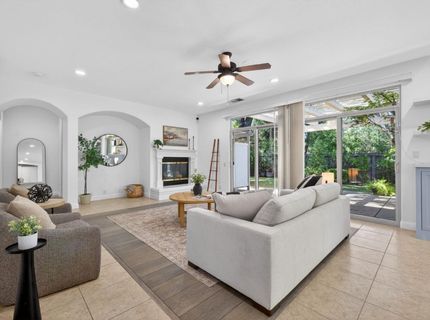 945 Sierra Park Ln, Sacramento, CA 95864 Photo