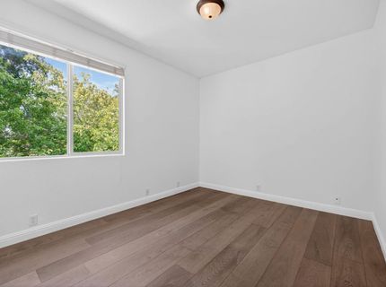 945 Sierra Park Ln, Sacramento, CA 95864 Photo