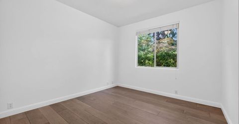 945 Sierra Park Ln, Sacramento, CA 95864 Photo