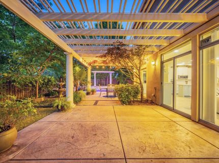 945 Sierra Park Ln, Sacramento, CA 95864 Photo