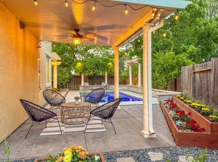 945 Sierra Park Ln, Sacramento, CA 95864 Photo