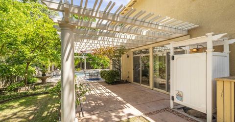 945 Sierra Park Ln, Sacramento, CA 95864 Photo