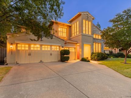 945 Sierra Park Ln, Sacramento, CA 95864 Photo