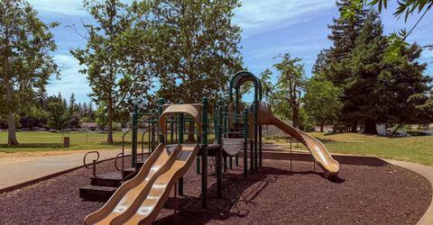 945 Sierra Park Ln, Sacramento, CA 95864 Photo