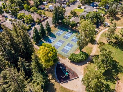 945 Sierra Park Ln, Sacramento, CA 95864 Photo