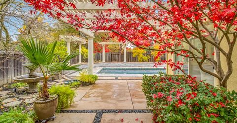 945 Sierra Park Ln, Sacramento, CA 95864 Photo