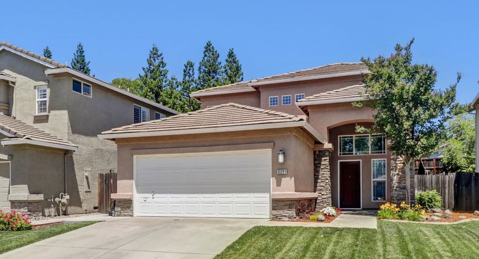 5251 Bay St, Rocklin, CA 95765 Photo