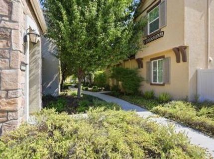 1057 Provence Village Dr, Roseville, CA 95747 Photo