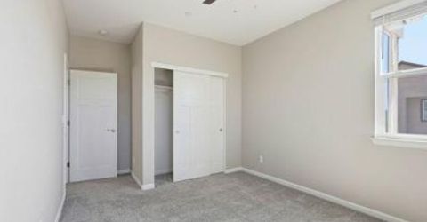 1057 Provence Village Dr, Roseville, CA 95747 Photo